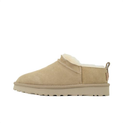 UGG 스웨이드 웜 레트로 스노우 부츠 (UGG 씬 샌드 색상) 1173891-SAN