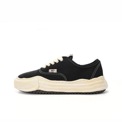 메종 미하라 야스히로 베이커 OG 솔 오버다이드 캔버스 로우탑 스니커즈 블랙 A07FW719-BLACK