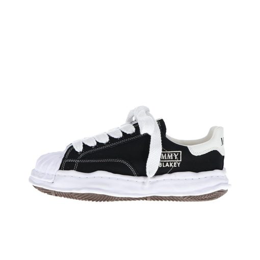 메종 미하라 야스히로 블레이키 OG 솔 캔버스 로우탑 스니커즈 블랙 화이트 A08FW735-BLACK