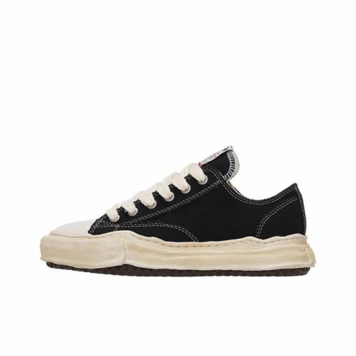 메종 미하라 야스히로 피터슨 OG 솔 오버다이드 캔버스 로우탑 스니커즈 블랙 A07FW718-BLACK