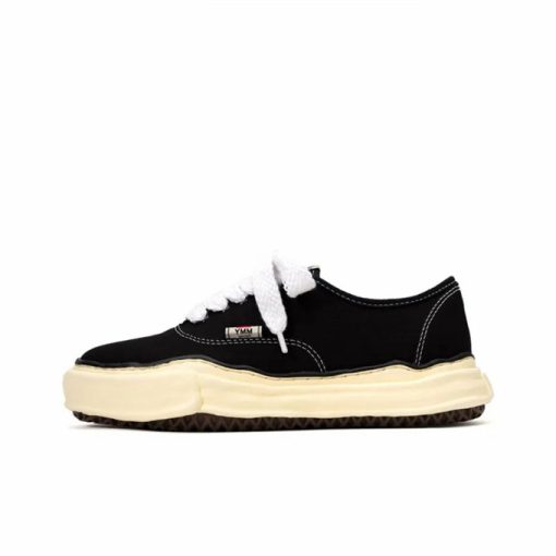 메종 미하라 야스히로 베이커 OG 솔 오버다이드 캔버스 로우탑 스니커즈 블랙 A09FW735-BLACK