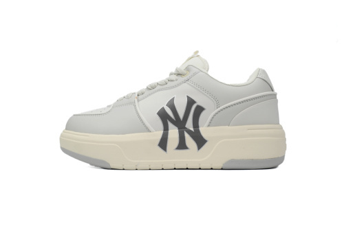 MLB NY (베이직) 청키 라이너 베이직 뉴욕 양키스 스니커즈 3ASXCLB3N-50CRS